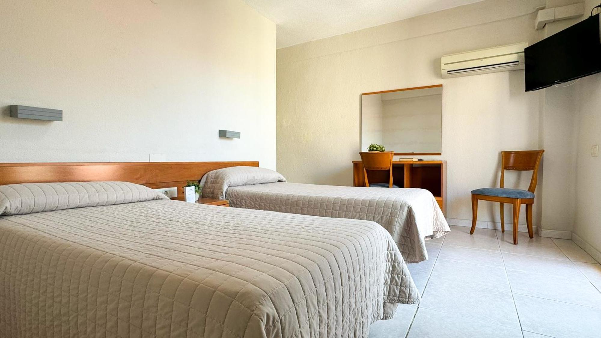 Hotel Safari Gandia Zewnętrze zdjęcie