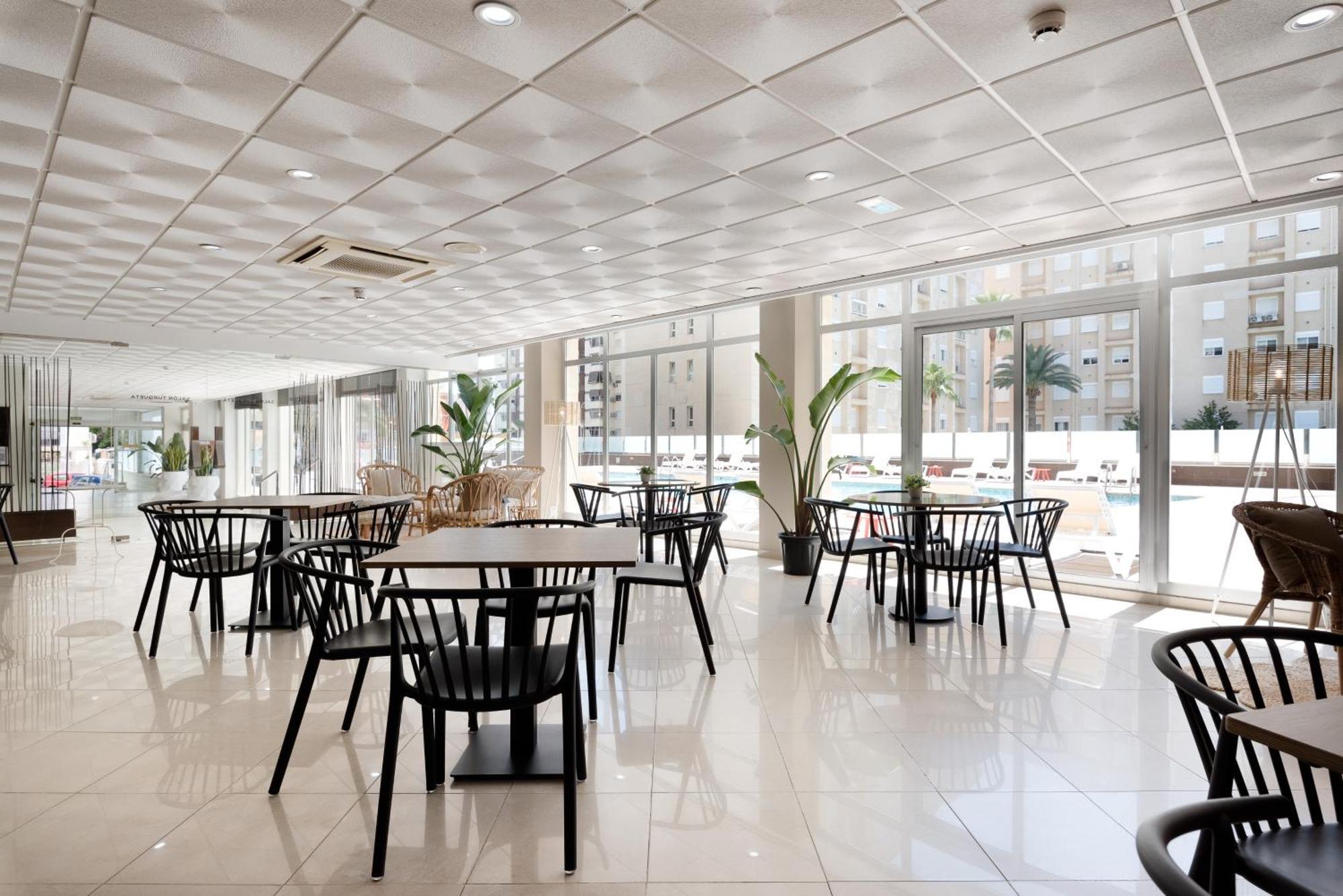 Hotel Safari Gandia Zewnętrze zdjęcie